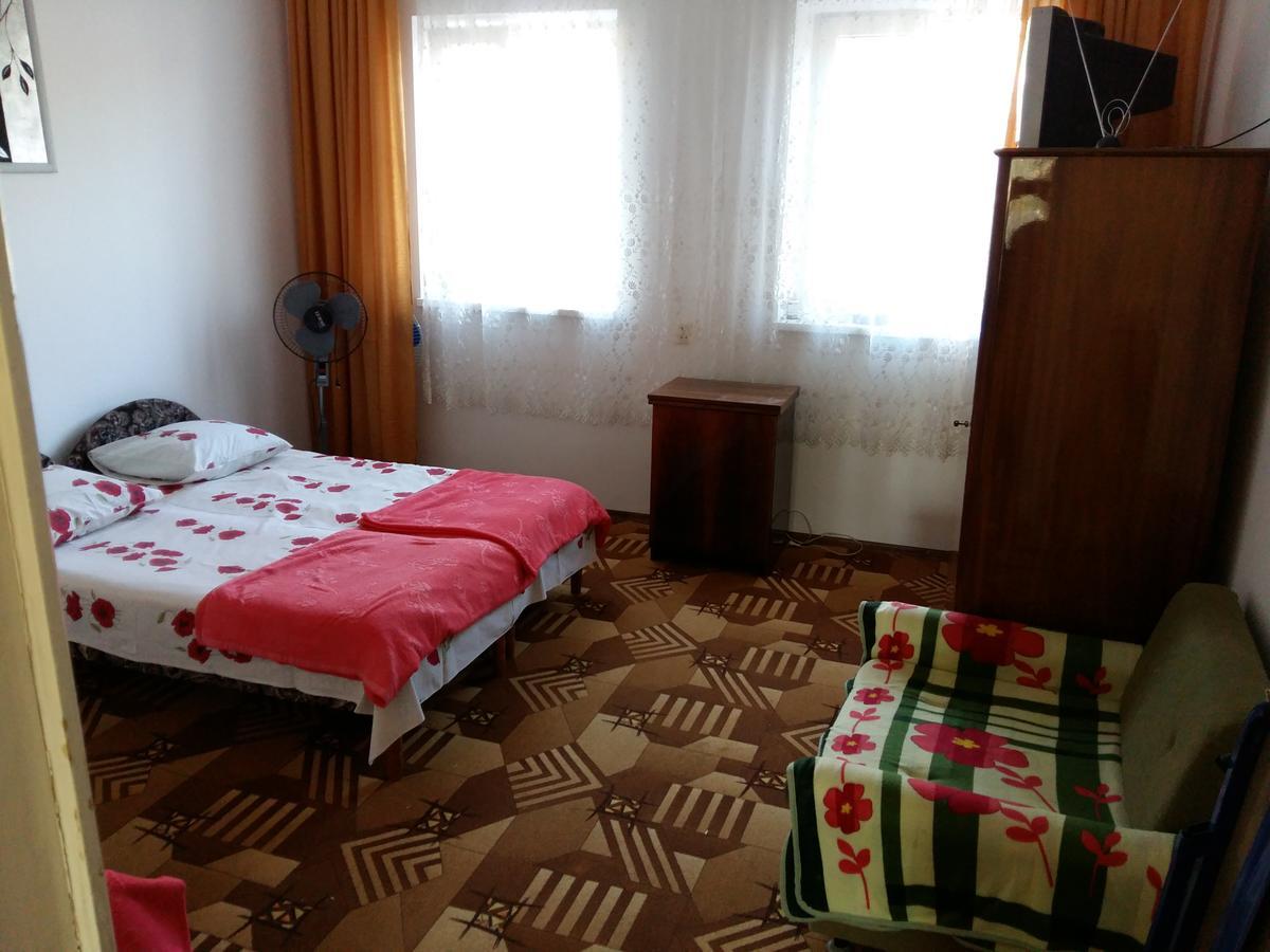 Guest House U Aleny Γκάγκρα Εξωτερικό φωτογραφία