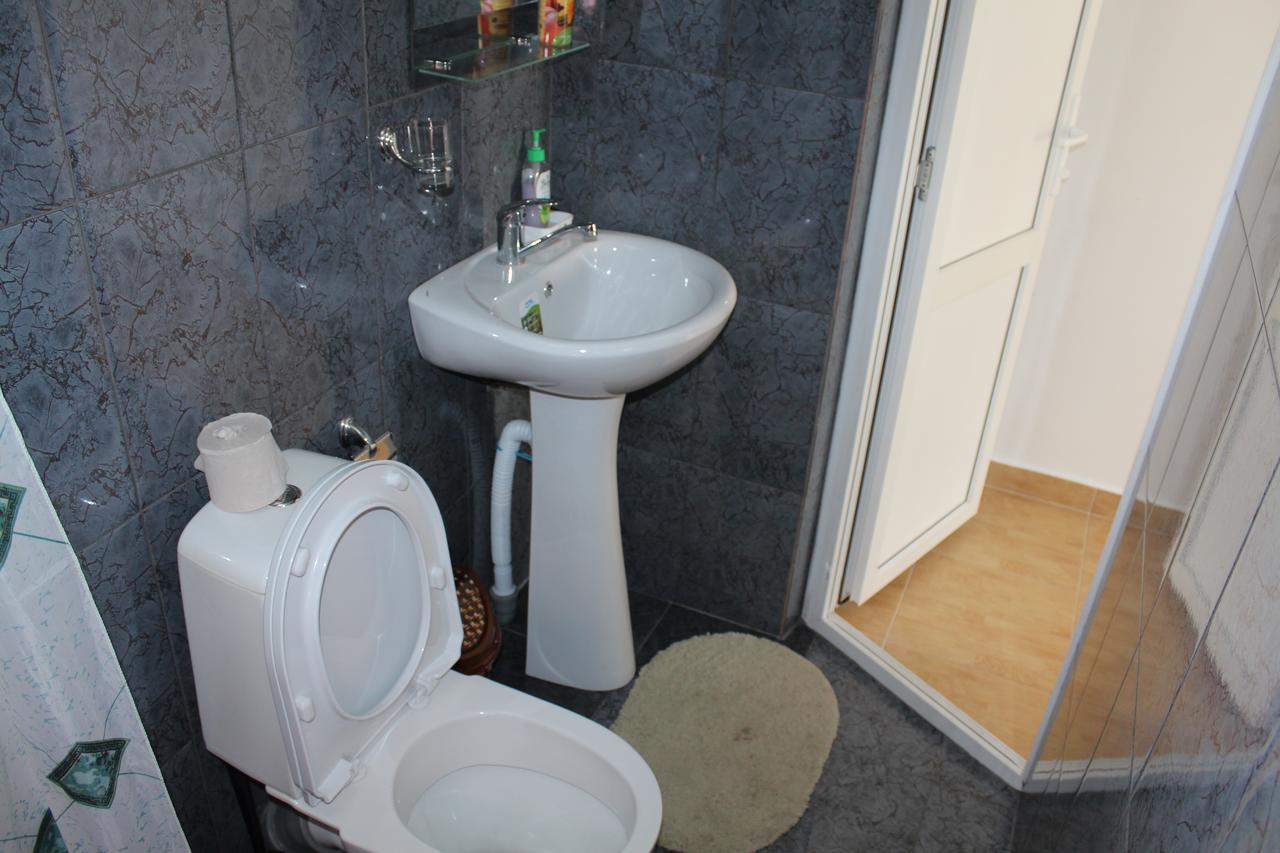 Guest House U Aleny Γκάγκρα Εξωτερικό φωτογραφία